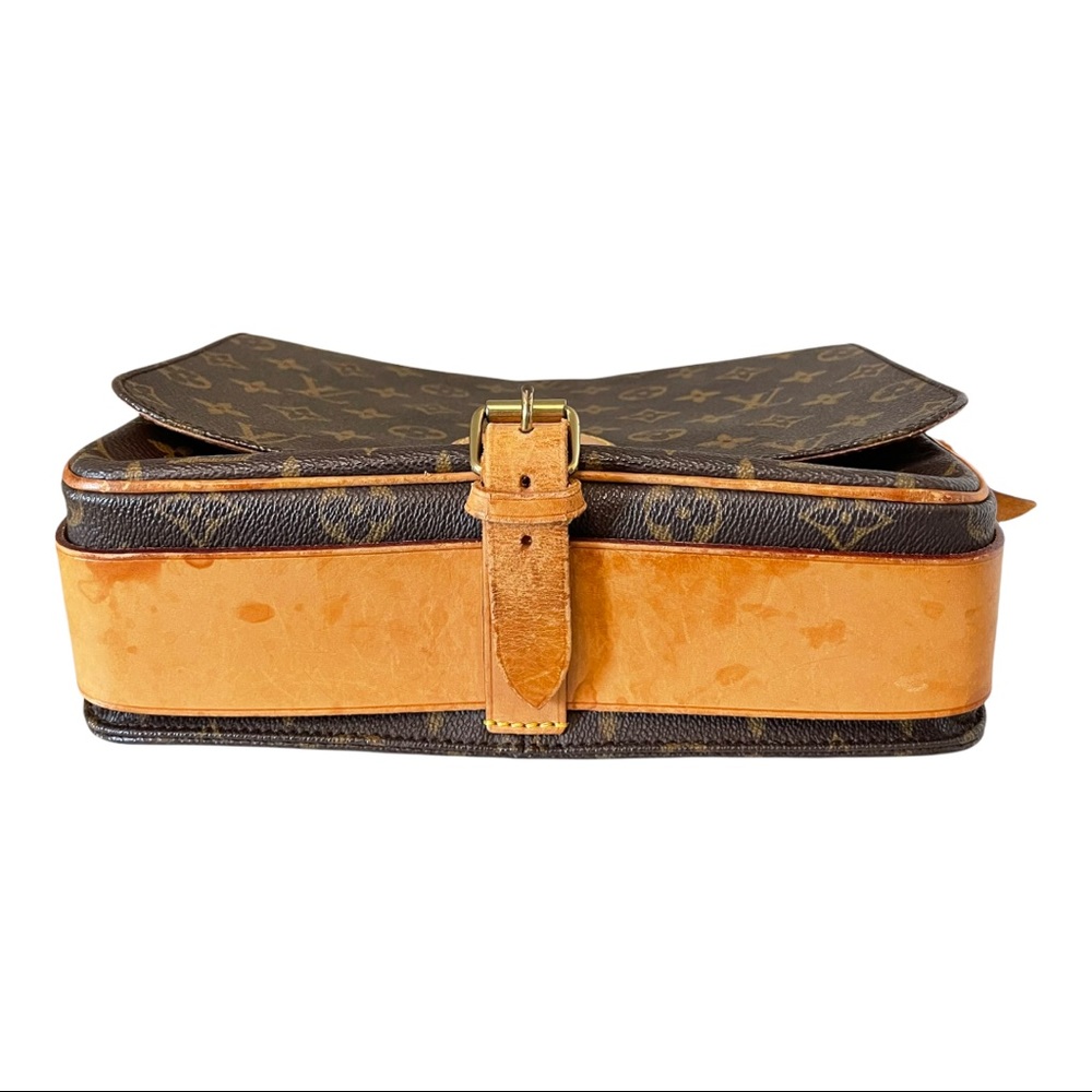 VINTAGE Authentic Louis Vuitton crossbody bag
With Certificate of Authenticity - Picture 4 of 15